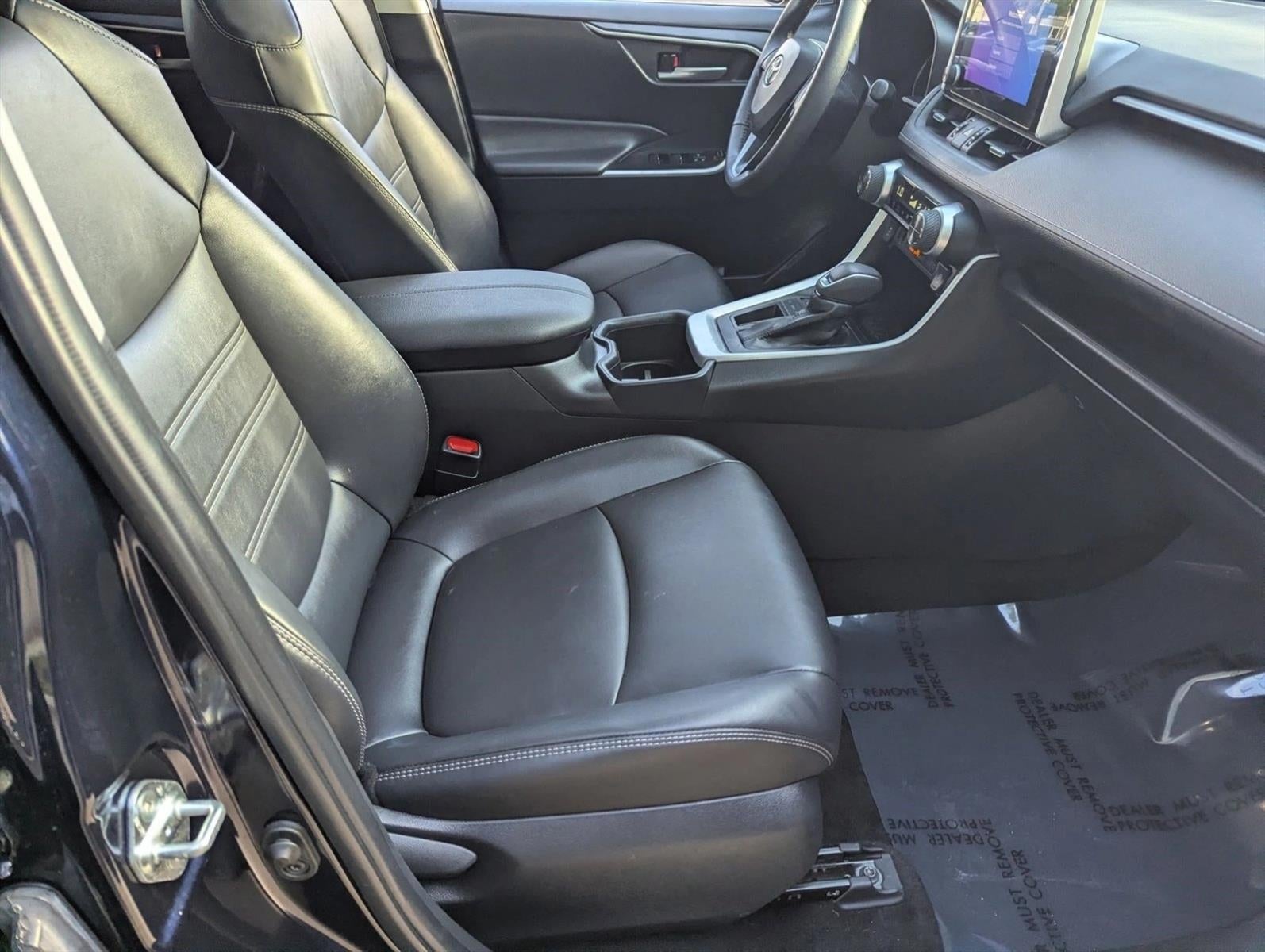 2023 Toyota RAV4 XLE Premium FWD (Natl)