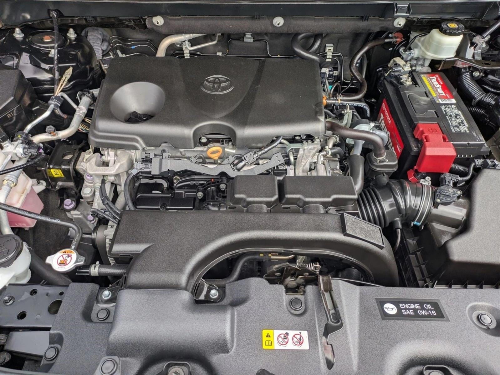 2020 Toyota RAV4 XLE Premium FWD (Natl)