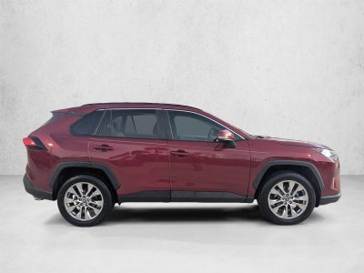 2020 Toyota RAV4 XLE Premium FWD (Natl)