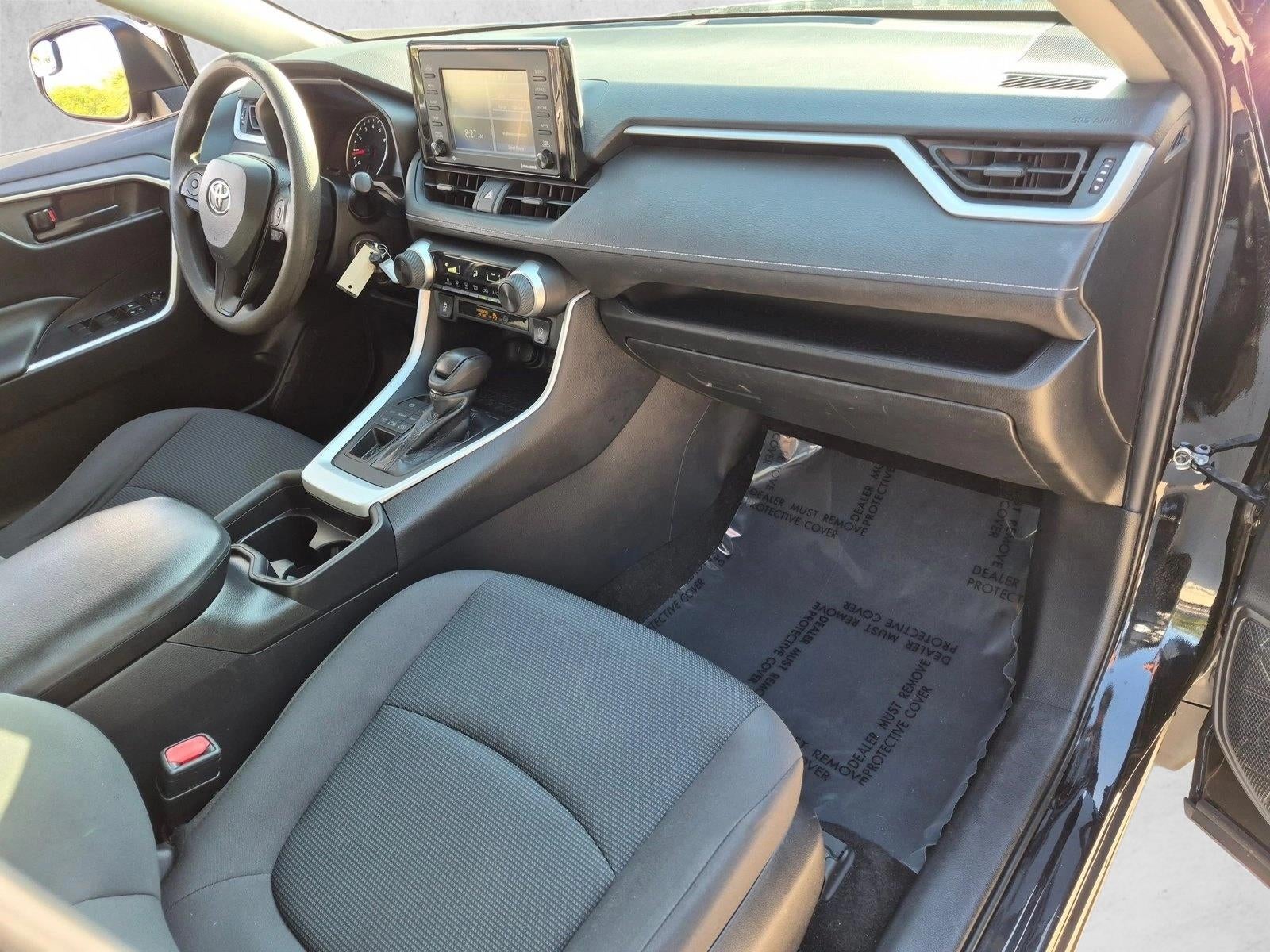 2021 Toyota RAV4 LE AWD (Natl)