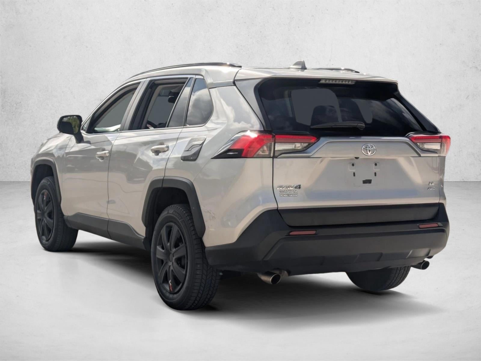 2020 Toyota RAV4 LE AWD (Natl)