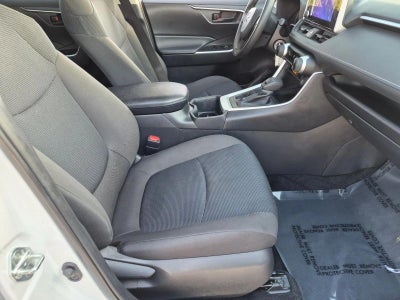 2024 Toyota RAV4 LE FWD (GS)