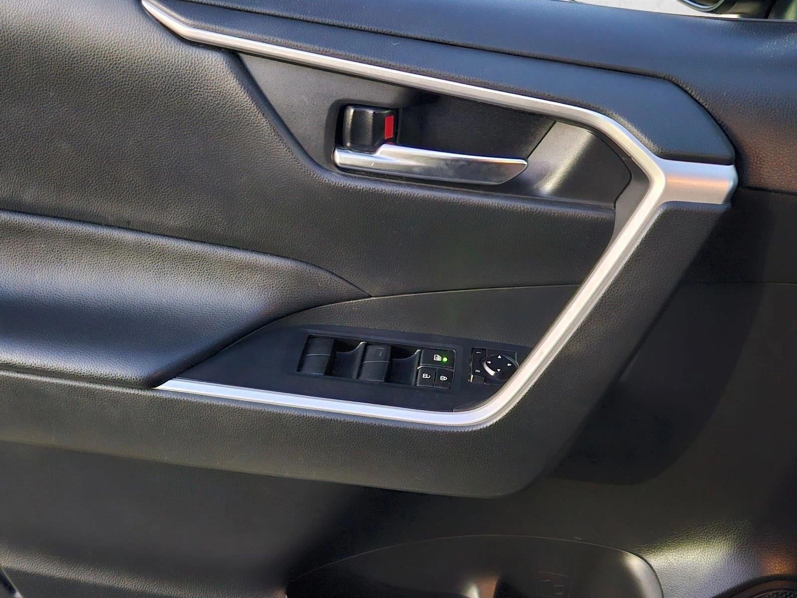2021 Toyota RAV4 XLE AWD (Natl)