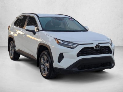 2025 Toyota RAV4 XLE FWD (GS)