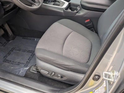 2019 Toyota RAV4 XLE FWD (GS)