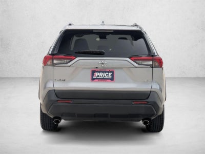 2019 Toyota RAV4 XLE FWD (GS)