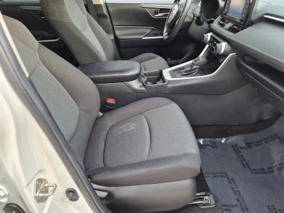 2020 Toyota RAV4 XLE FWD (GS)