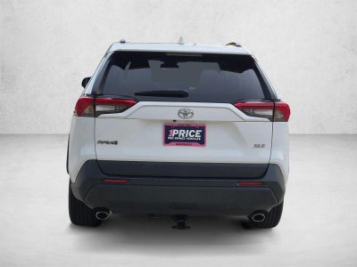 2020 Toyota RAV4 XLE FWD (GS)