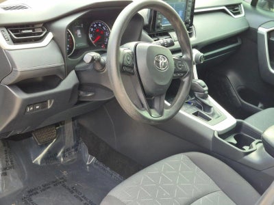 2020 Toyota RAV4 XLE FWD (GS)