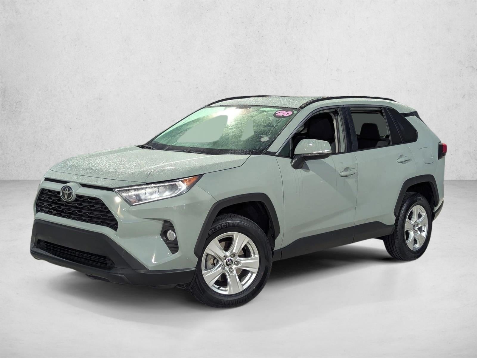 2020 Toyota RAV4 XLE FWD (GS)