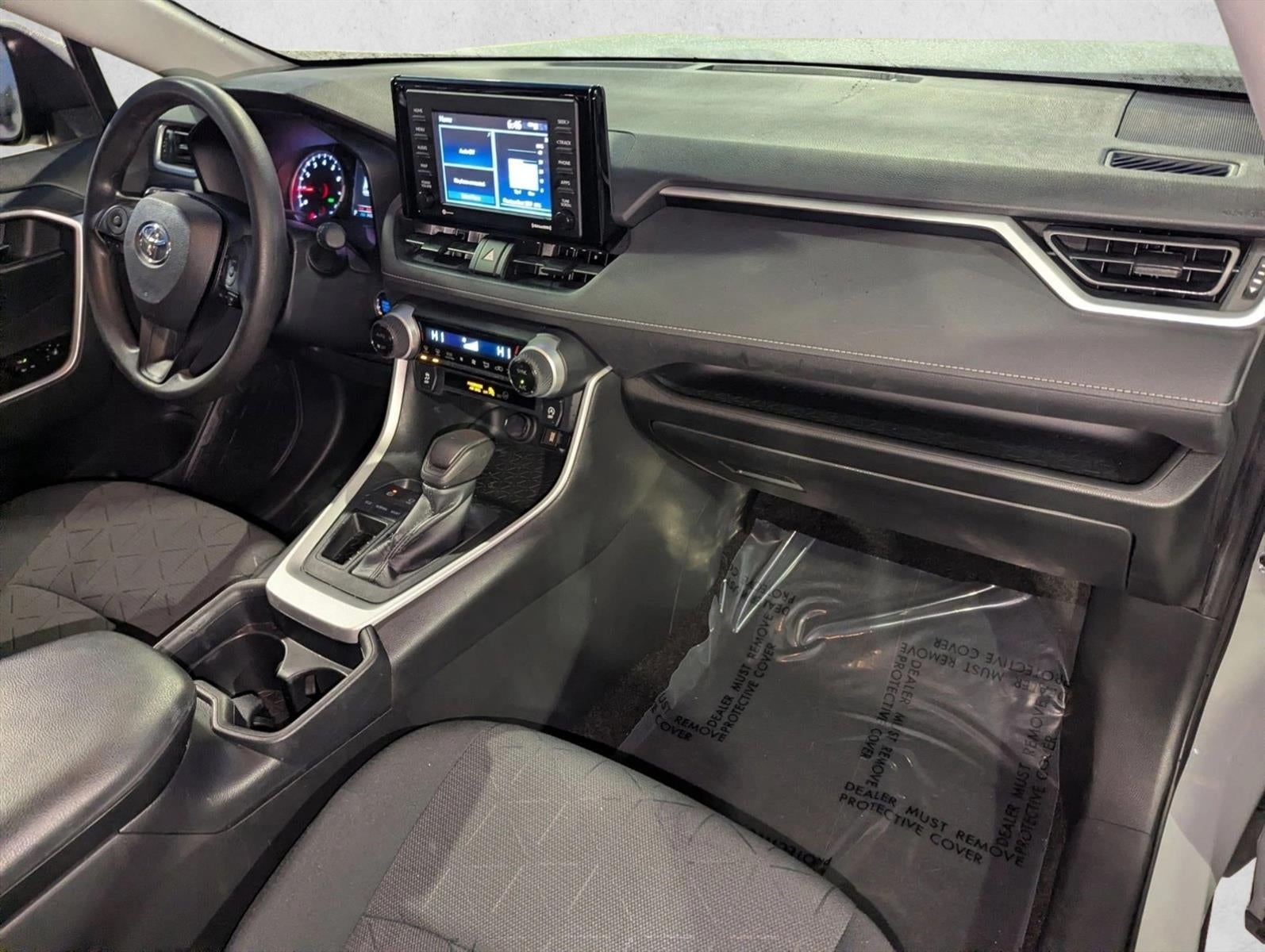 2020 Toyota RAV4 XLE FWD (GS)