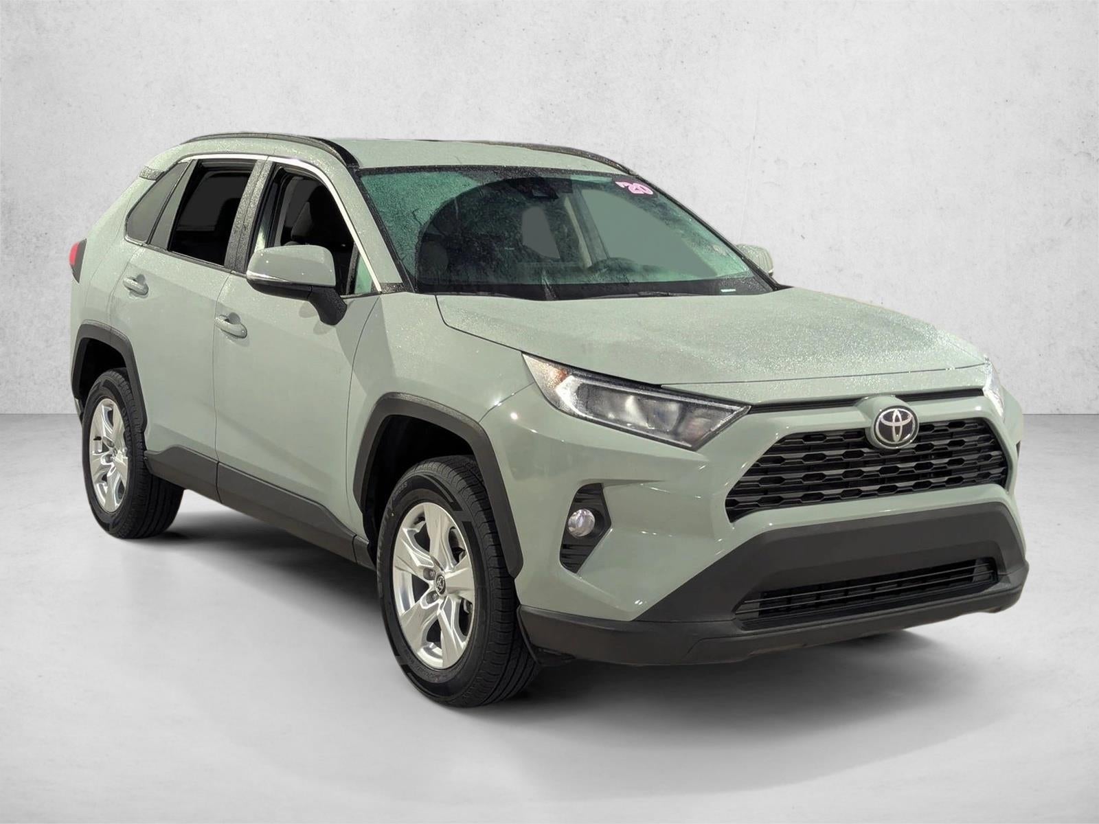2020 Toyota RAV4 XLE FWD (GS)