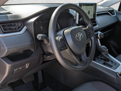 2025 Toyota RAV4 XLE FWD (GS)