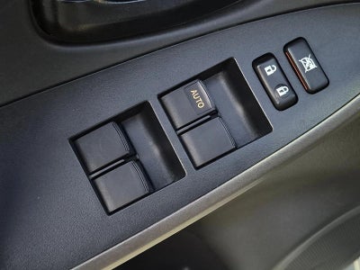 2012 Toyota RAV4 FWD 4dr I4 (Natl)