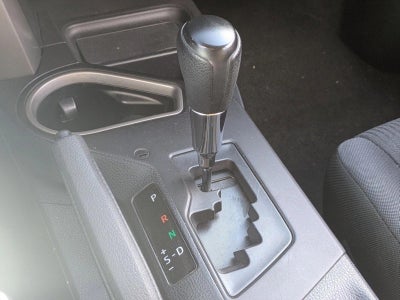 2018 Toyota RAV4 LE FWD (GS)