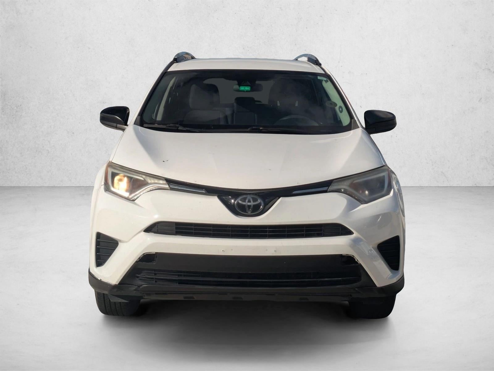 2018 Toyota RAV4 LE FWD (GS)