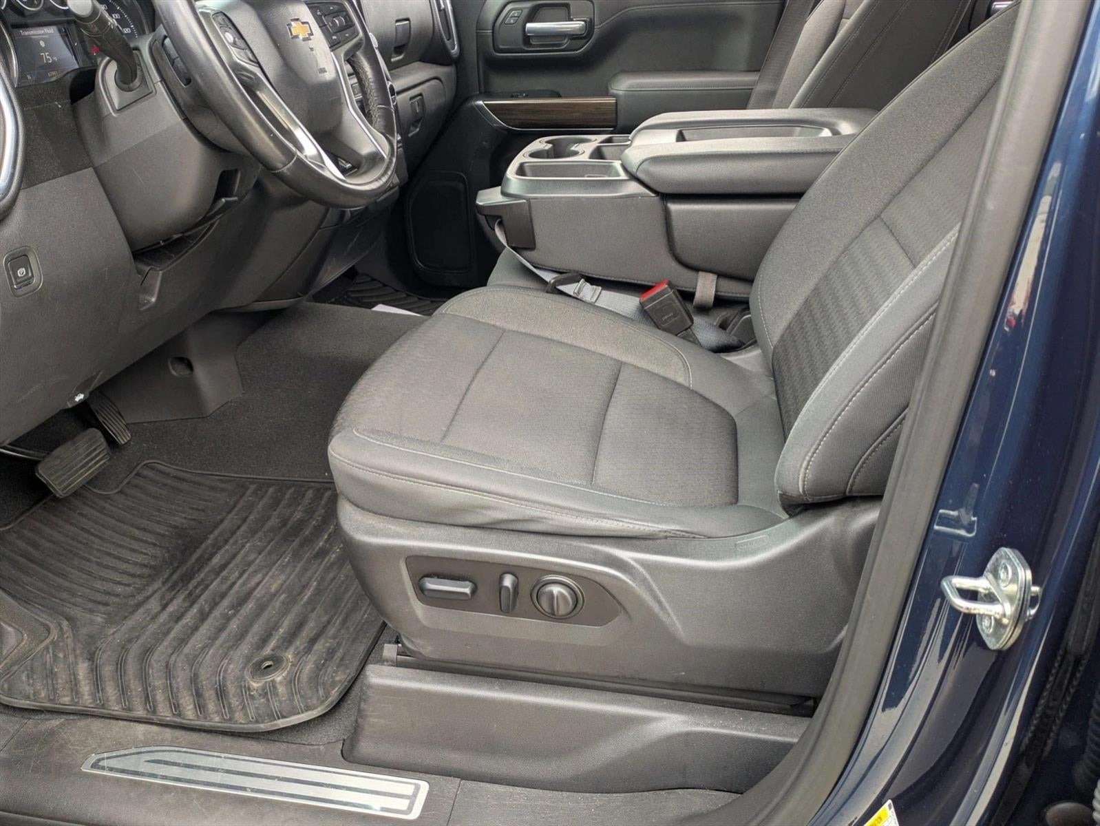 2021 Chevrolet Silverado 1500 Crew Cab Short Box 2-Wheel Drive LT