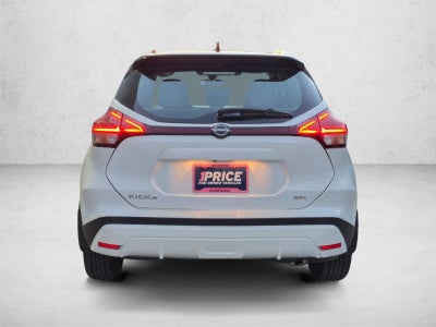 2023 Nissan Kicks SR FWD