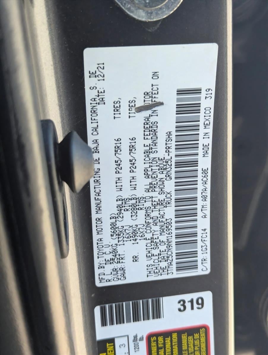 2022 Toyota Tacoma 2WD 2WD SR5 Double Cab 5' Bed V6 AT (GS)