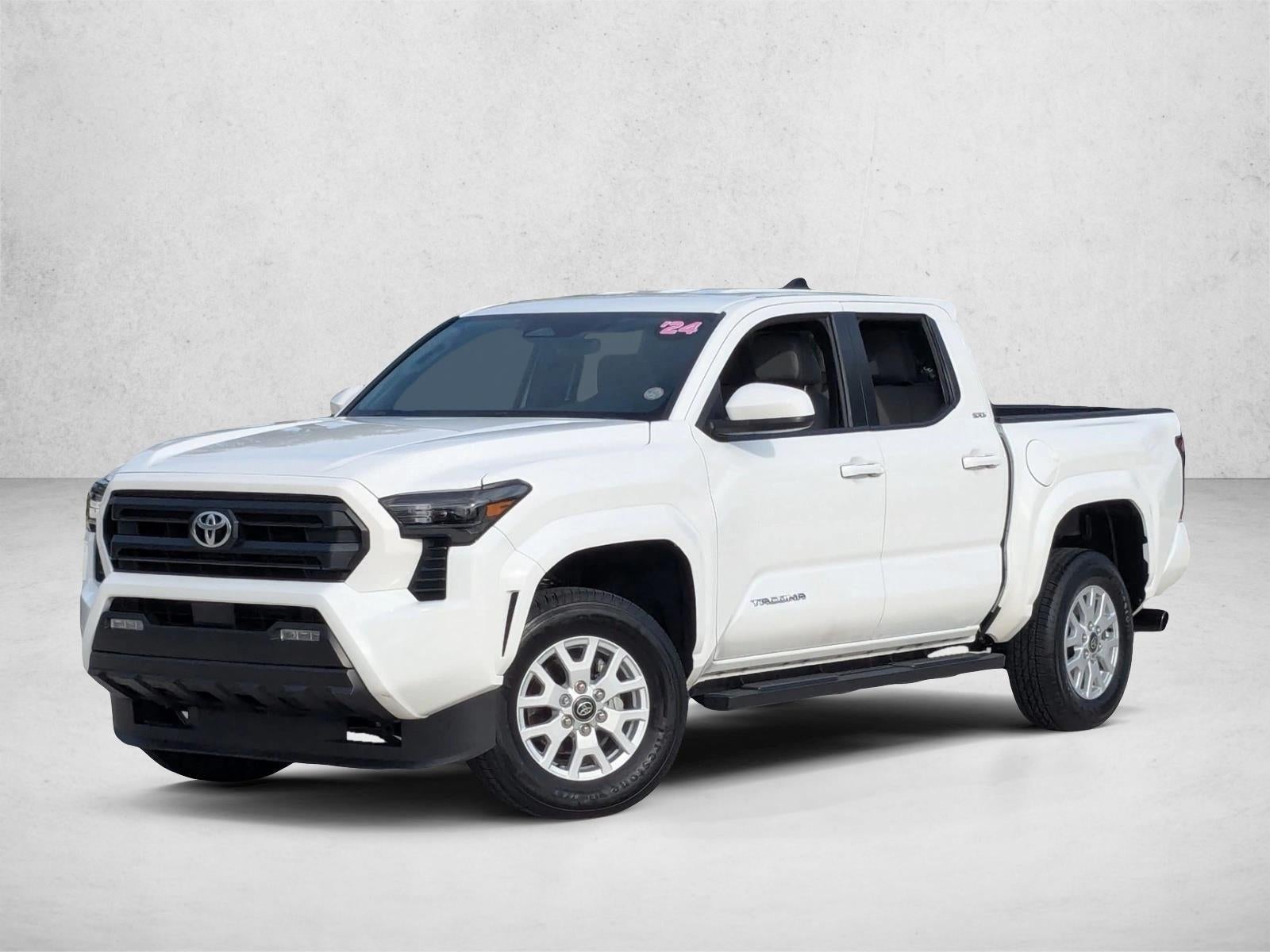 2024 Toyota Tacoma 2WD 2WD SR5 Double Cab 5' Bed AT (SE)