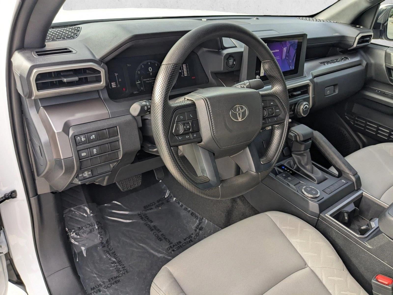 2024 Toyota Tacoma 2WD 2WD SR5 Double Cab 5' Bed AT (SE)