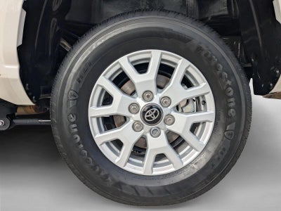 2024 Toyota Tacoma 2WD 2WD SR5 Double Cab 5' Bed AT (SE)