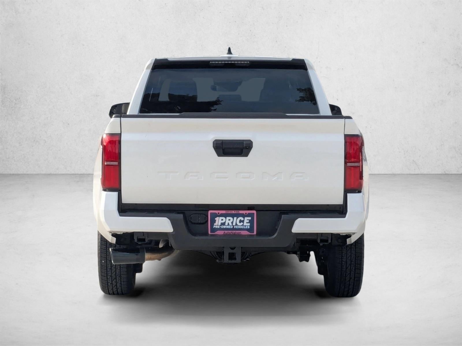 2024 Toyota Tacoma 2WD 2WD SR5 Double Cab 5' Bed AT (SE)