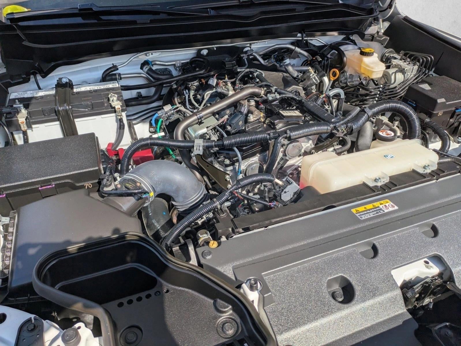 2024 Toyota Tacoma 2WD 2WD SR5 Double Cab 5' Bed AT (Natl)