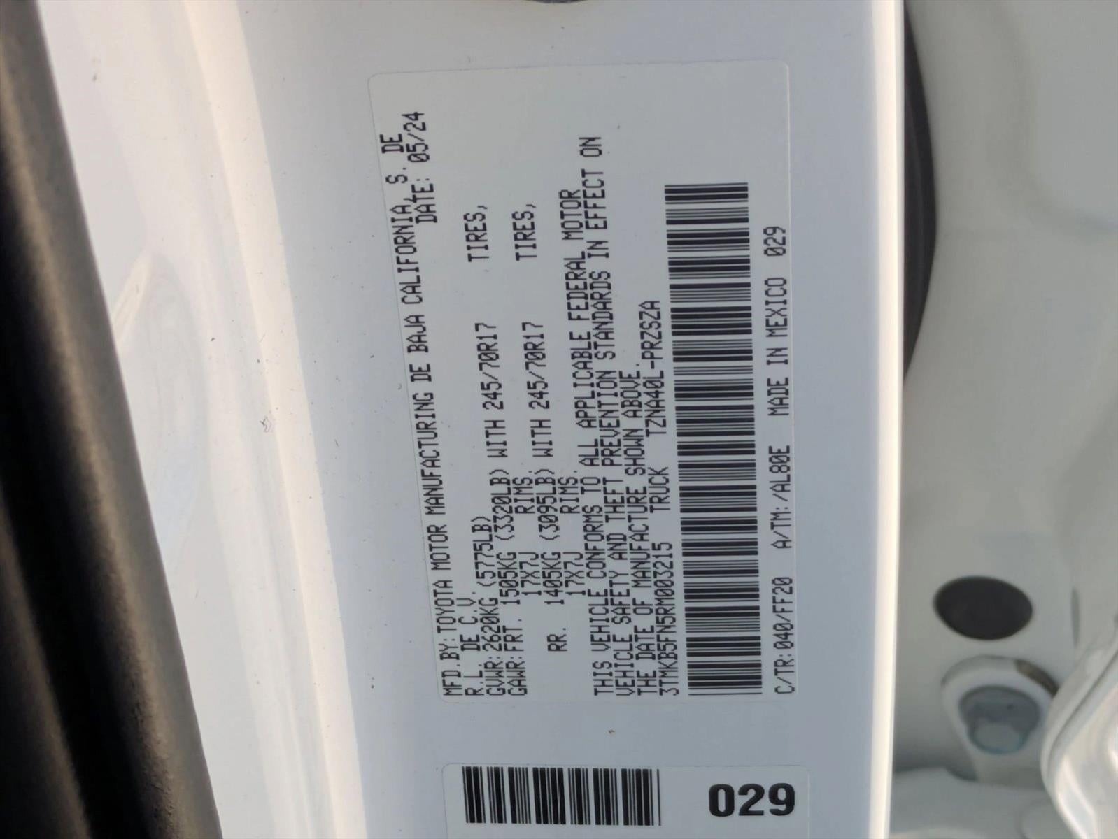 2024 Toyota Tacoma 2WD 2WD SR5 Double Cab 5' Bed AT (Natl)