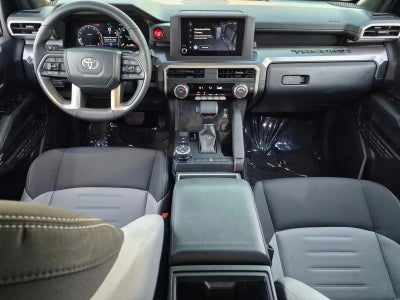 2025 Toyota Tacoma 4WD 4WD TRD Off Road Double Cab 5' Bed AT (Natl)