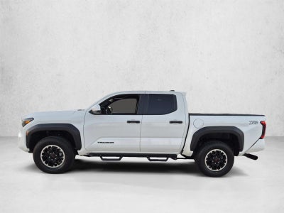 2025 Toyota Tacoma 4WD 4WD TRD Off Road Double Cab 5' Bed AT (Natl)