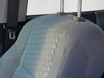 2022 Toyota Tacoma 2WD 2WD SR Double Cab 5' Bed I4 AT (GS)