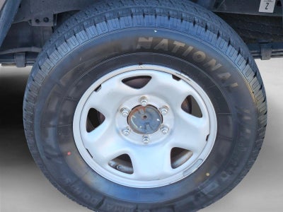 2022 Toyota Tacoma 2WD 2WD SR Double Cab 5' Bed I4 AT (GS)