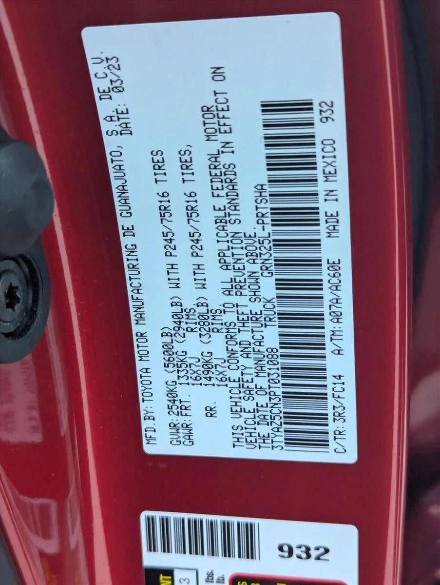 2023 Toyota Tacoma 2WD 2WD SR5 Double Cab 5' Bed V6 AT (GS)