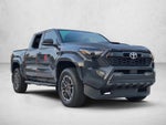 2024 Toyota Tacoma 4WD 4WD SR5 Double Cab 5' Bed AT (Natl)