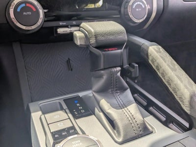 2025 Toyota Tacoma 4WD 4WD TRD Sport Hybrid Double Cab 5' Bed AT (Natl)