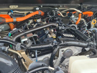 2025 Toyota Tacoma 4WD 4WD TRD Sport Hybrid Double Cab 5' Bed AT (Natl)