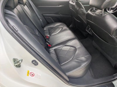 2018 Toyota Camry XLE Auto (Natl)