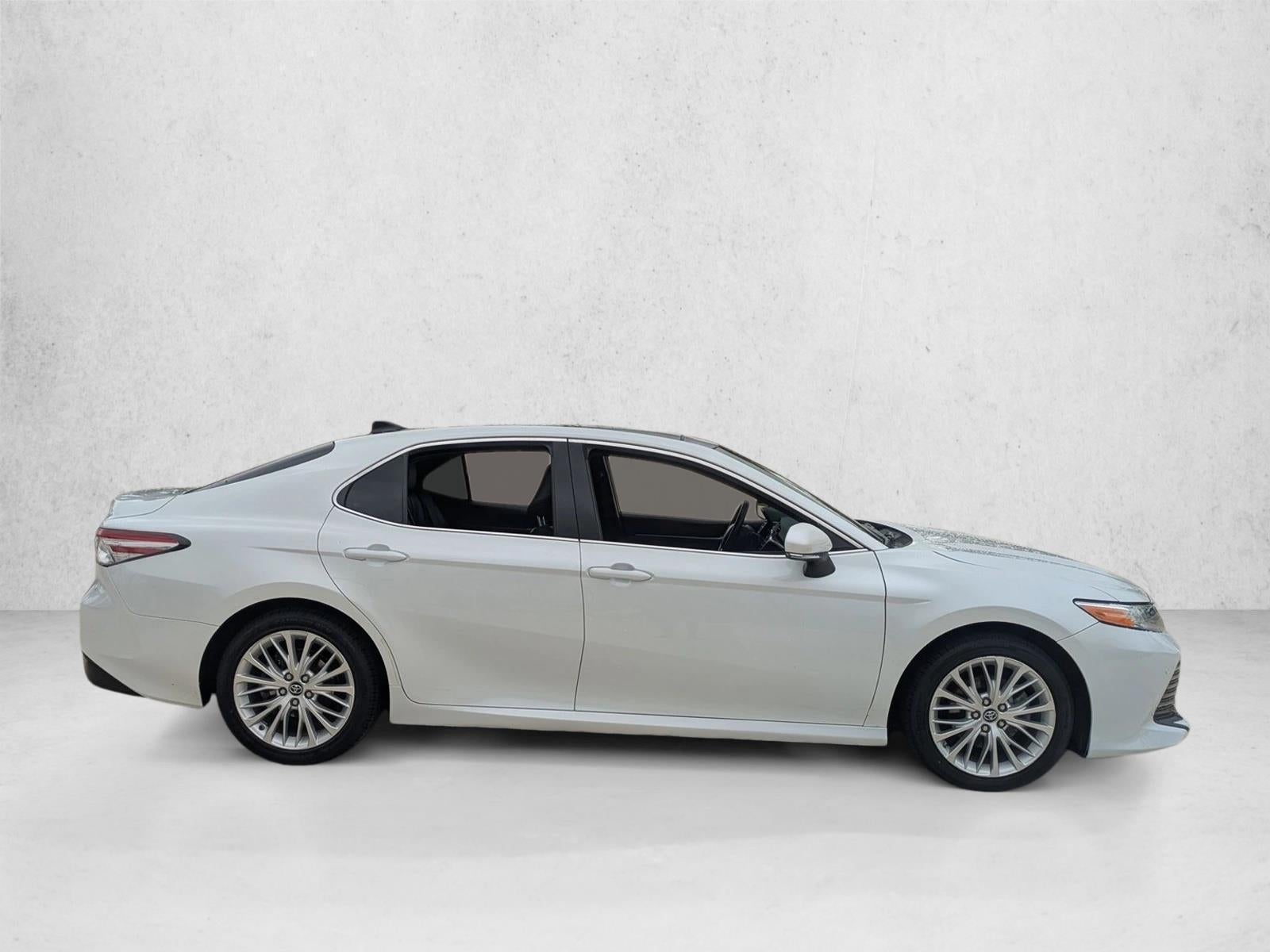 2018 Toyota Camry XLE Auto (Natl)