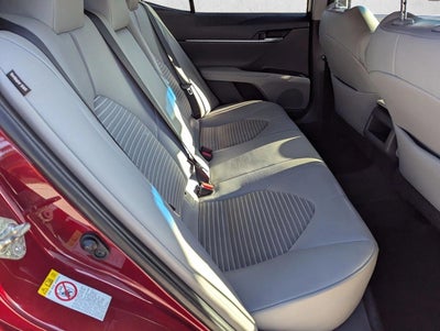 2018 Toyota Camry SE Auto (SE)