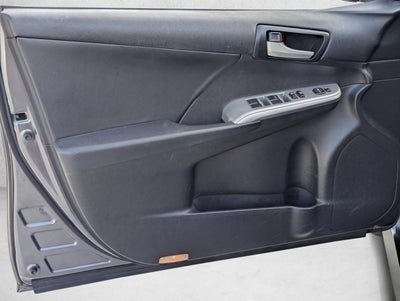 2013 Toyota Camry 4dr Sdn I4 Auto SE (Natl)