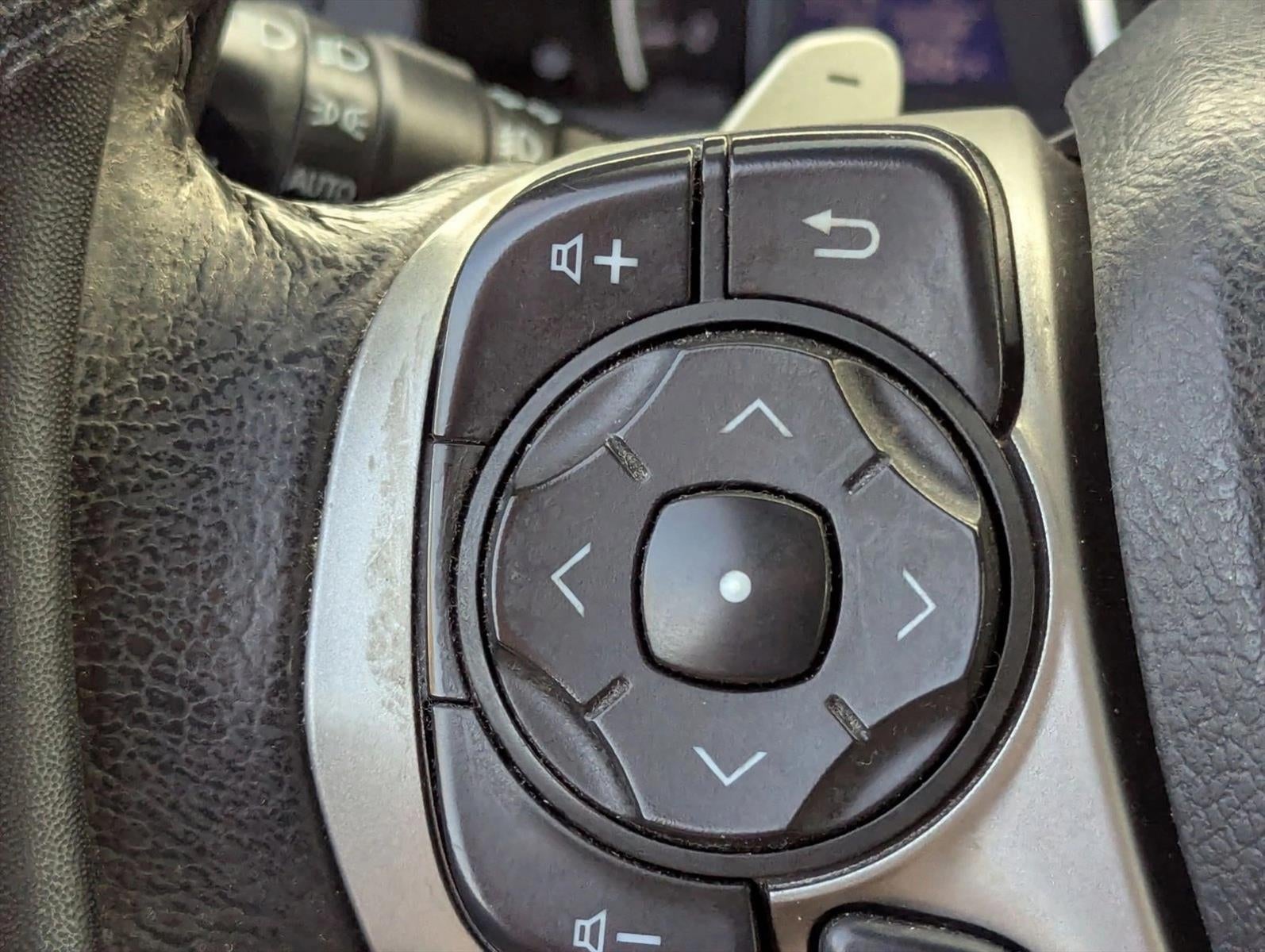 2013 Toyota Camry 4dr Sdn I4 Auto SE (Natl)