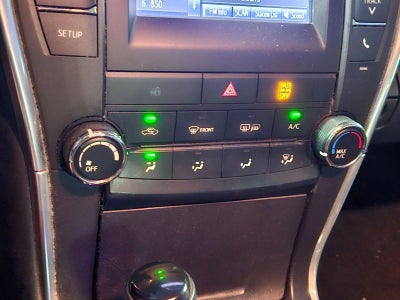 2015 Toyota Camry 4dr Sdn I4 Auto SE (SE)