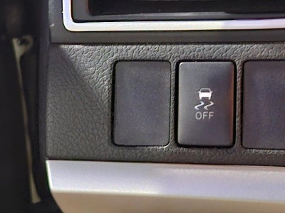 2015 Toyota Camry 4dr Sdn I4 Auto SE (SE)