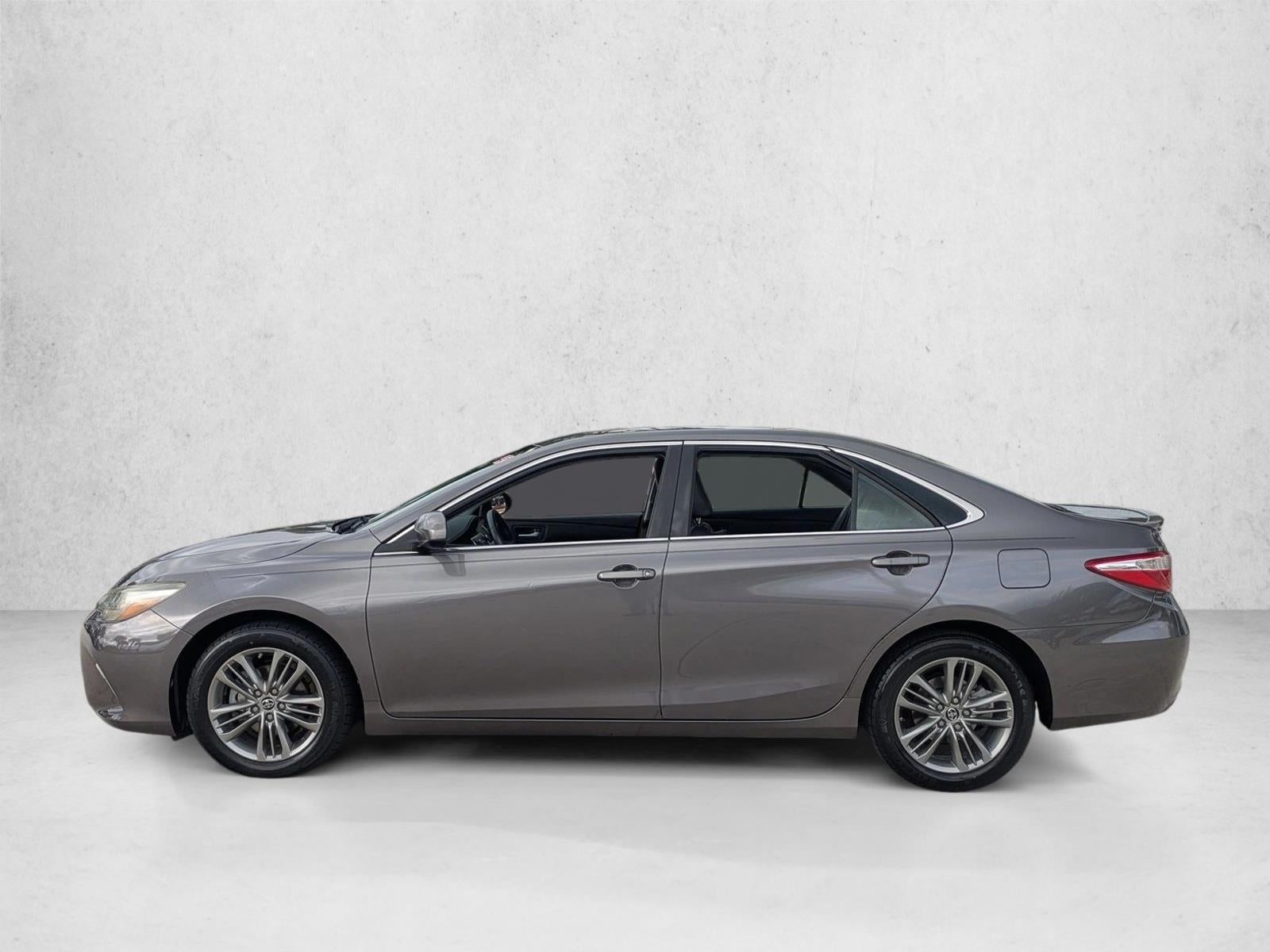 2015 Toyota Camry 4dr Sdn I4 Auto SE (SE)