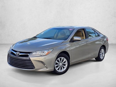 2017 Toyota Camry LE Auto (SE)