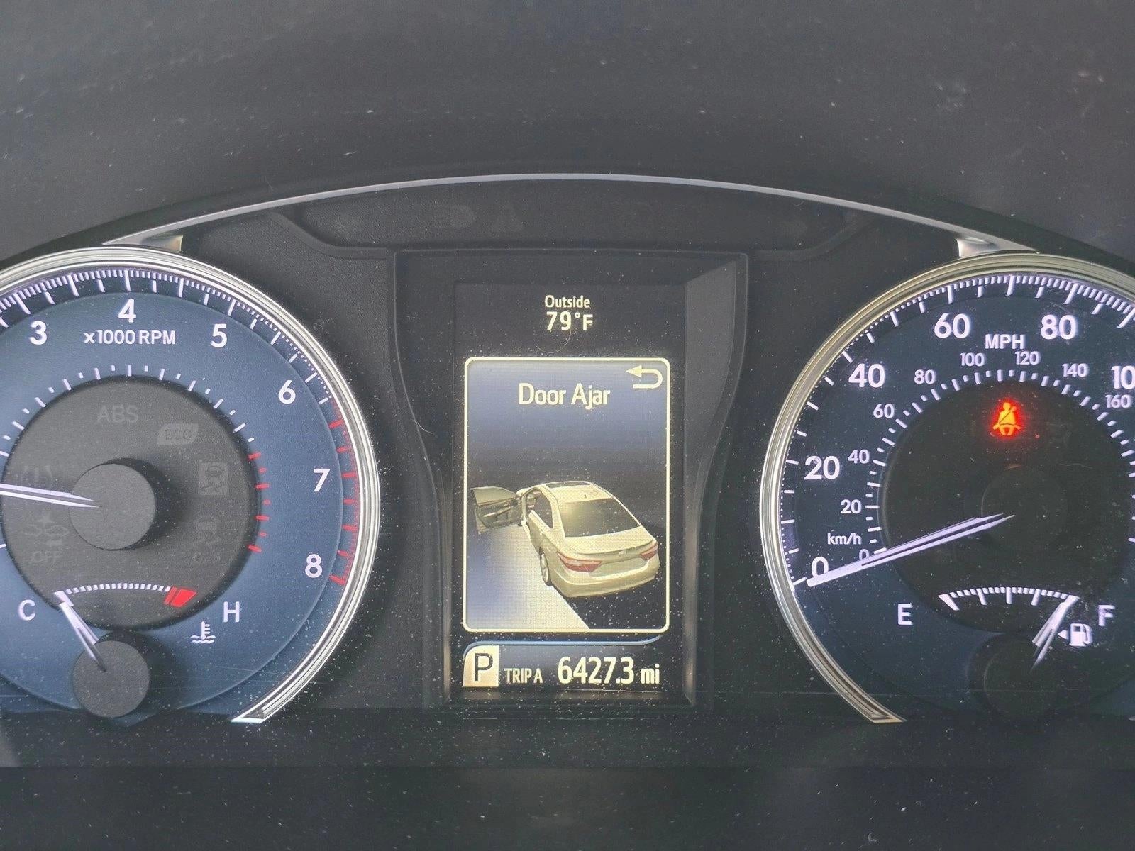 2017 Toyota Camry LE Auto (SE)