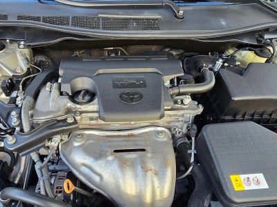 2017 Toyota Camry LE Auto (SE)