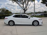 2020 Toyota Camry LE Auto (SE)