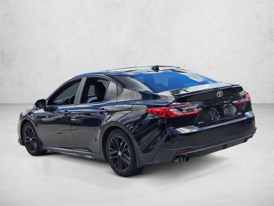 2025 Toyota Camry SE (SE)